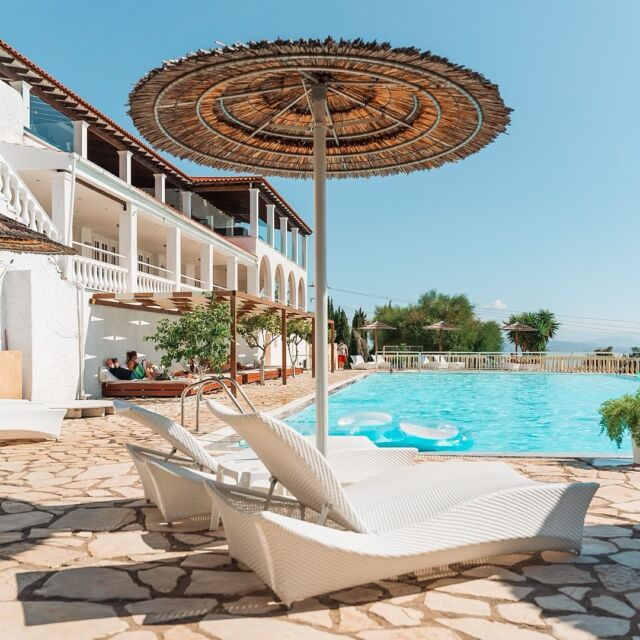 Corfu feelings 📸 @pantokratorhotel 
Top boutique hotels in Corfu on our website under travel guides.
#greece #corfu #greecelover_gr